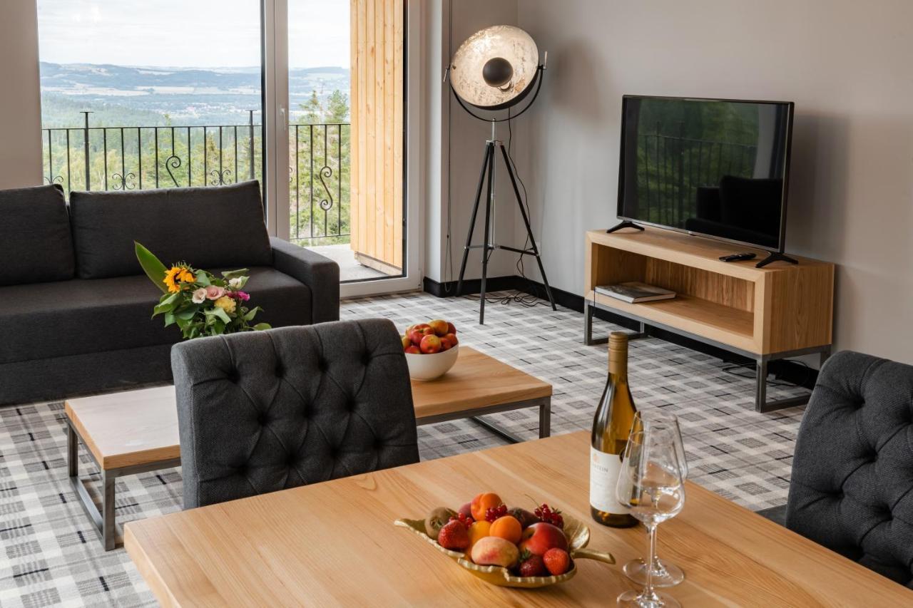 Kazalnica Family&Conference Resort Kolo Karpacza Sosnówka Екстериор снимка