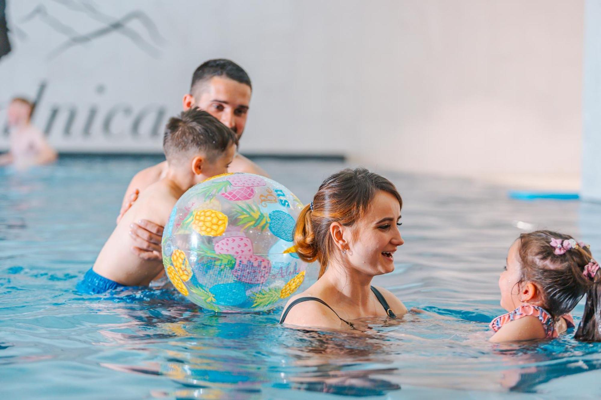 Kazalnica Family&Conference Resort Kolo Karpacza Sosnówka Екстериор снимка
